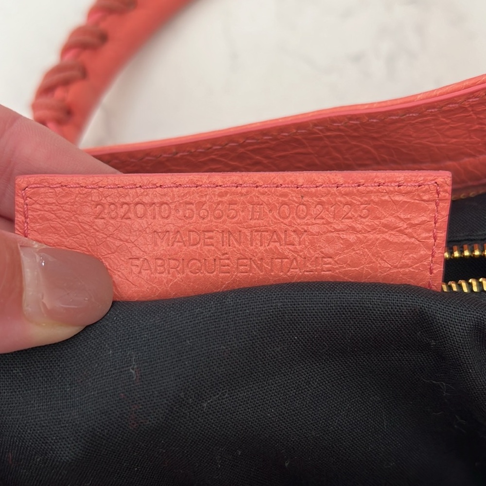 Balenciaga Rose Azalee City Bag with Gold Accents - Picture 6 of 16